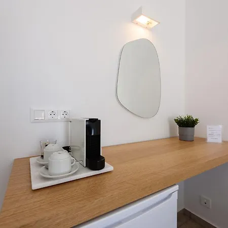 Bilia Hotel Naousa (Paros)